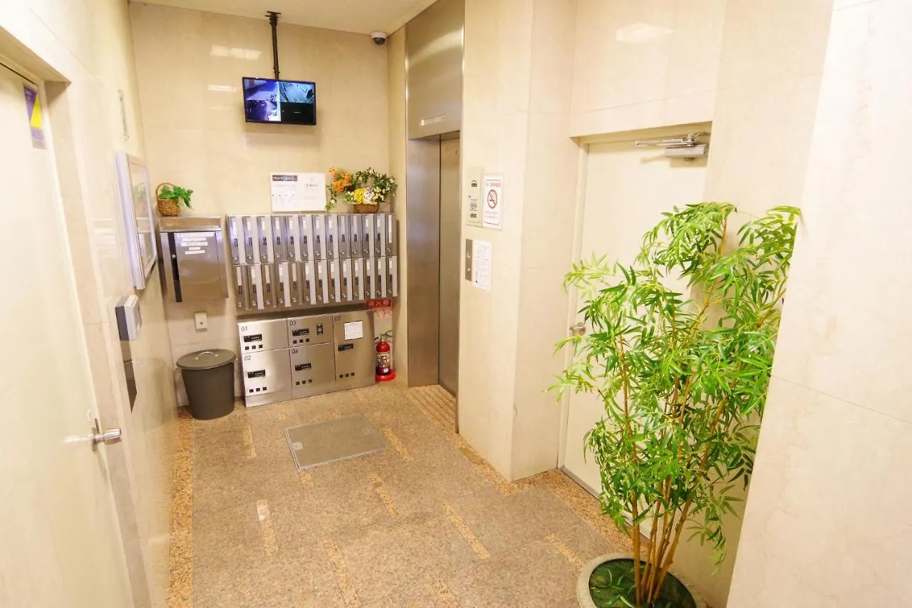 Nippombashi Art Hotel 806 Osaka Japan